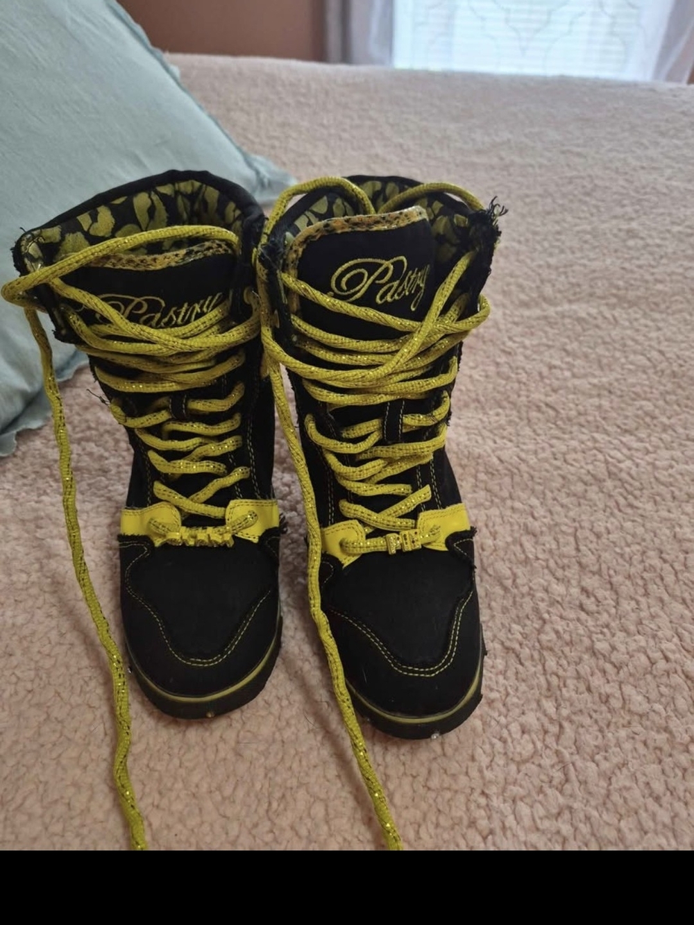 Pastry Girls' Black and Yellow High-Top Sneakers